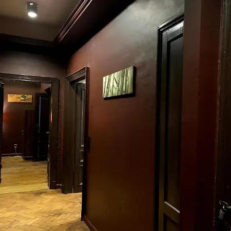 Hostel Hub *